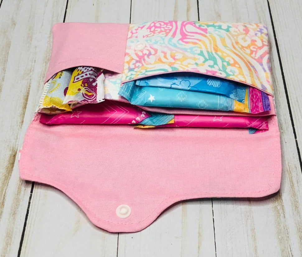 Pad and Tampon Pouch - Pink Love