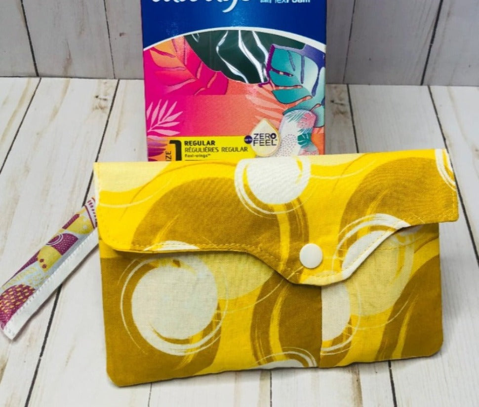 Pad and Tampon Pouch - Mello Yellow