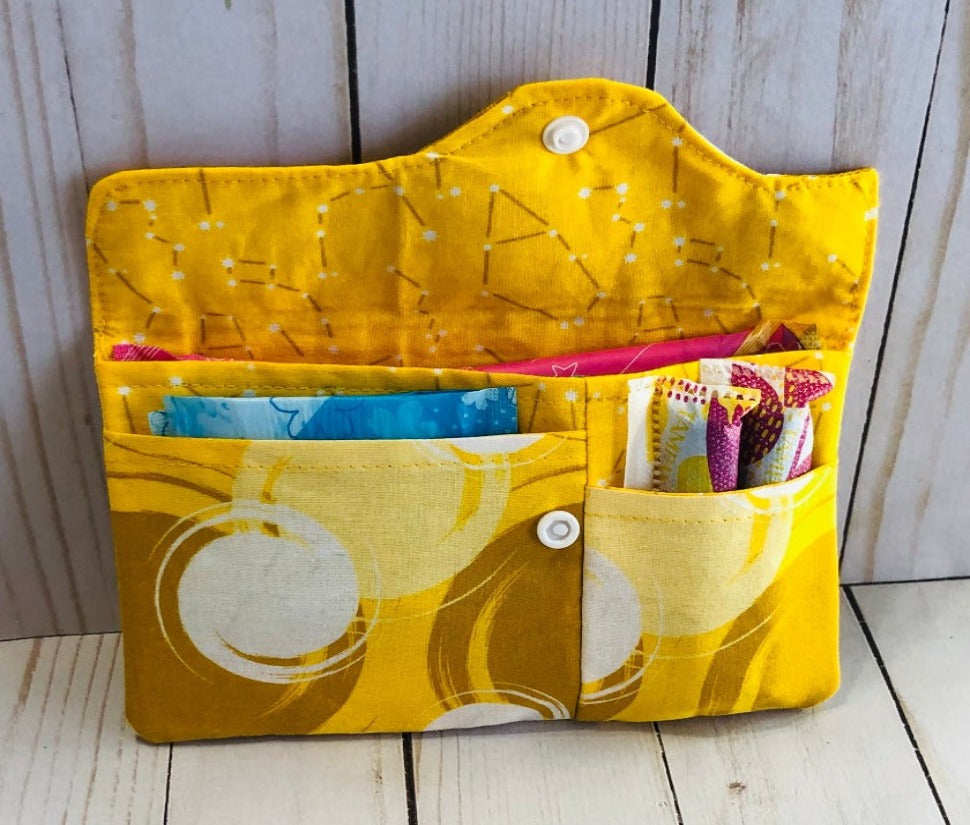 Pad and Tampon Pouch - Mello Yellow