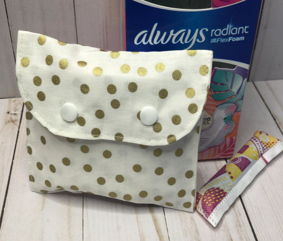 Pad and Tampon Pouch - Golden Dots