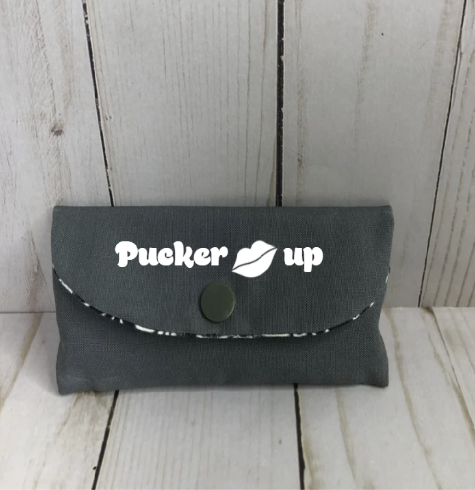 Lip Gloss Holder - Pucker Up Gray